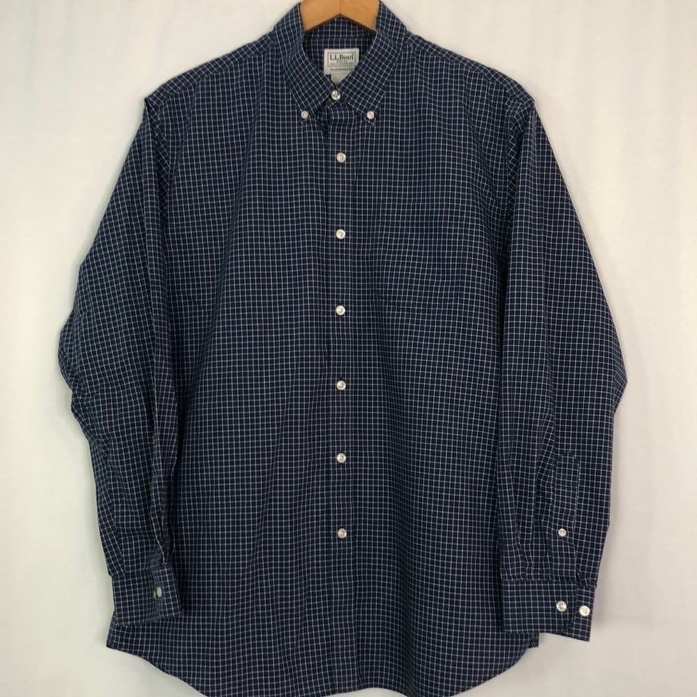 L.L. Bean Mens Blue Check Wrinkle Resistant Traditional Fit Button Down Size L